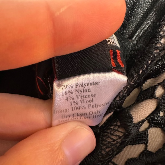 RTR Nha Khanh Kae Dress - size 4 - Picture 6 of 6